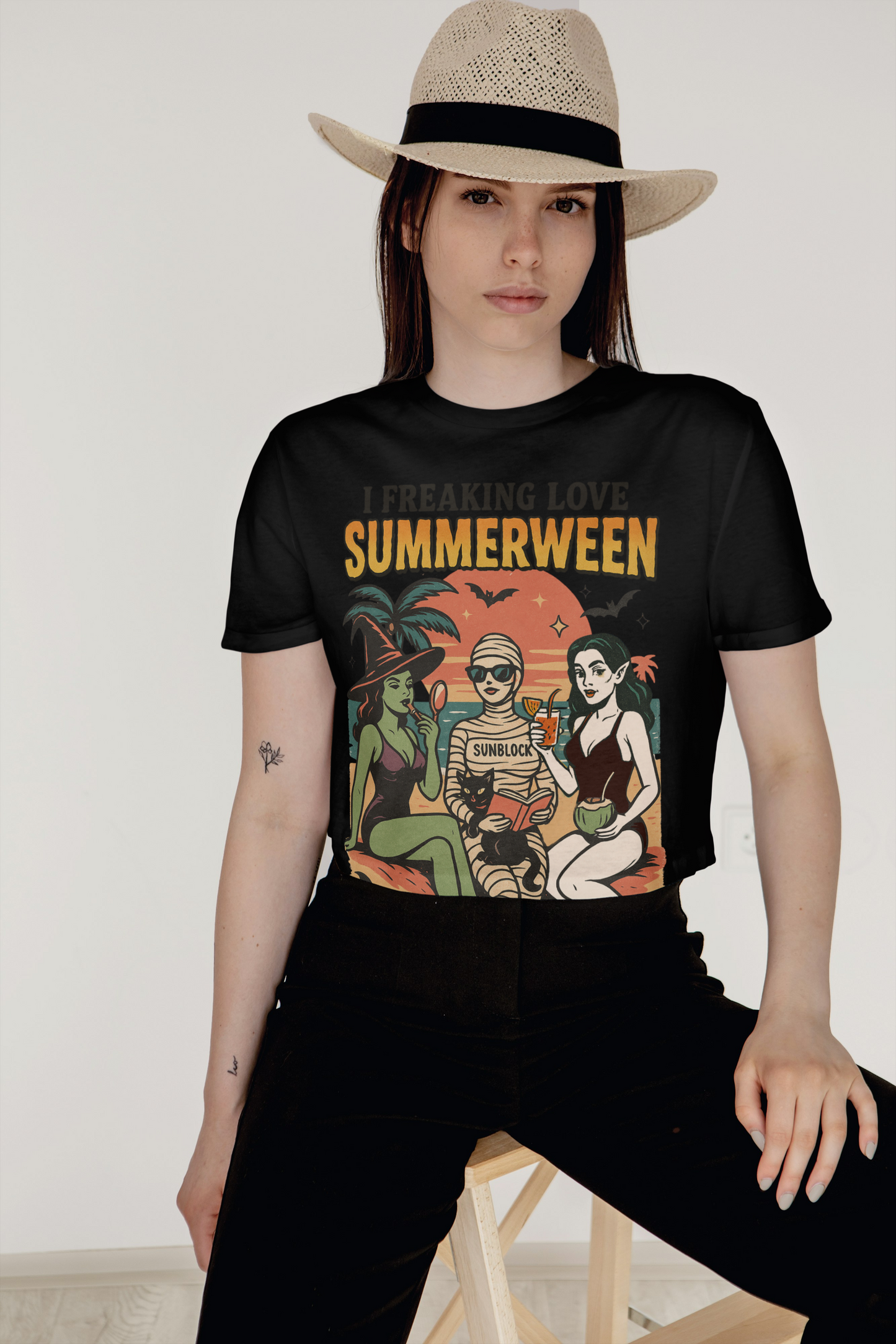 I Freaking Love Summerween T-Shirt - Halloween Summer Vibes Graphic Tee - Spooky Beach Party Shirt